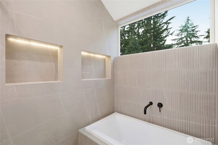 Property photo for 7533 31st Avenue NE, Seattle photo 16
