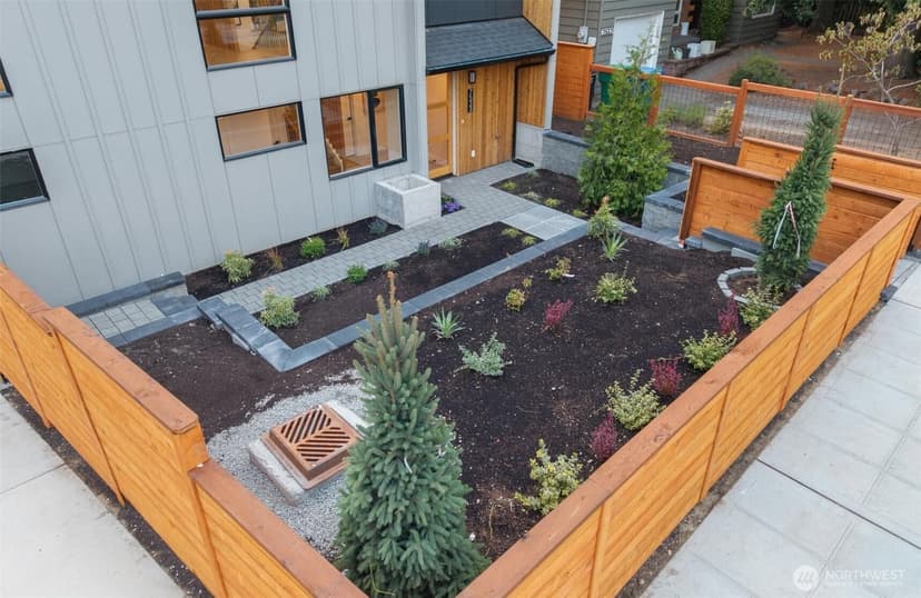 Property photo for 7533 31st Avenue NE, Seattle photo 29