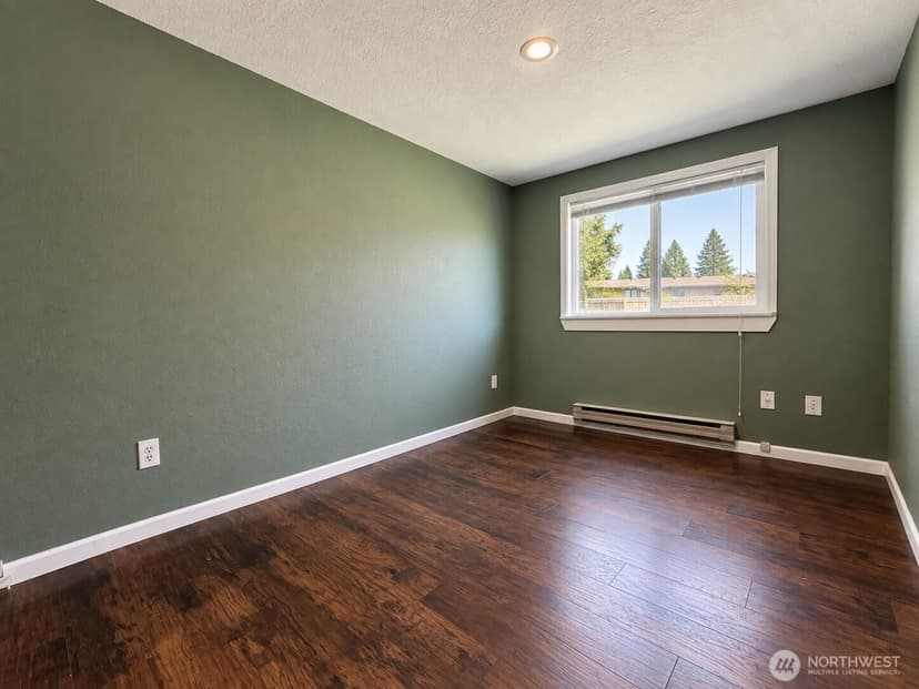 Property photo for 14213 Admiralty Way, Lynnwood photo 28