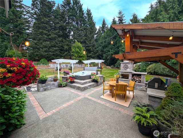 Property photo for 21611 22nd Street E, Lake Tapps photo 5
