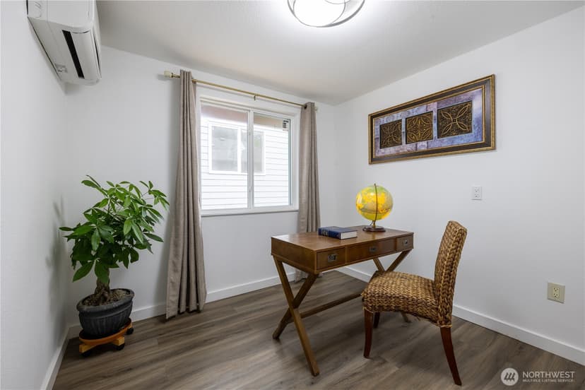 Property photo for 12756 Evanston Avenue N, Seattle photo 10