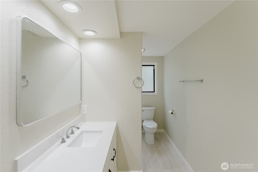 Property photo for 10050 13th Avenue NW, Seattle photo 28