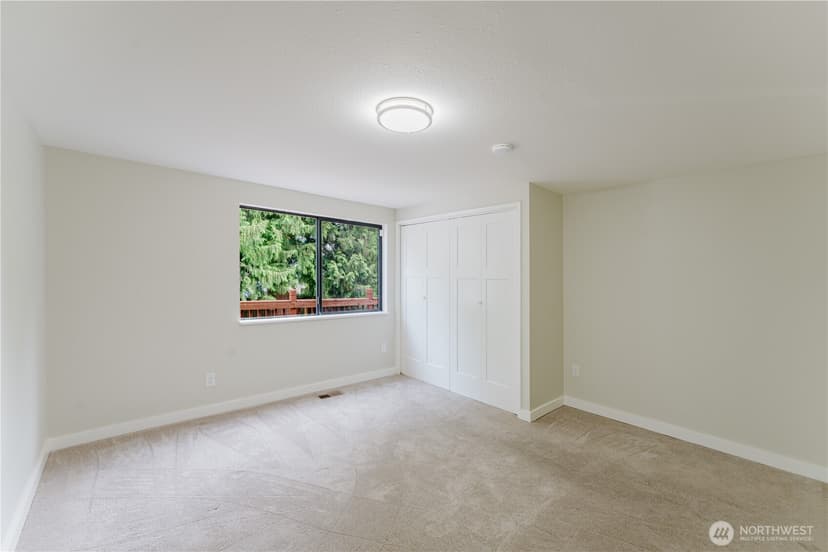 Property photo for 10050 13th Avenue NW, Seattle photo 17