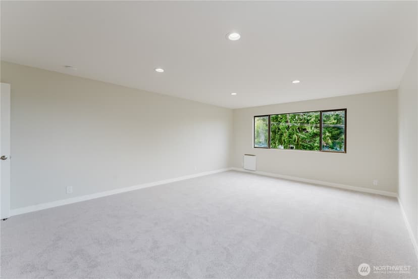 Property photo for 10050 13th Avenue NW, Seattle photo 21