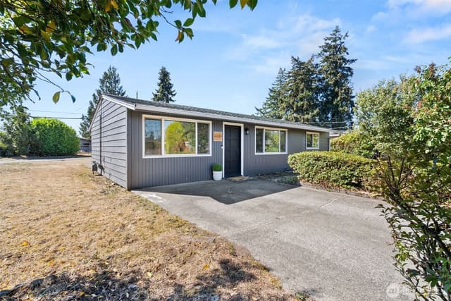 Property photo for 10224 Lila Lane SW, Lakewood photo 4
