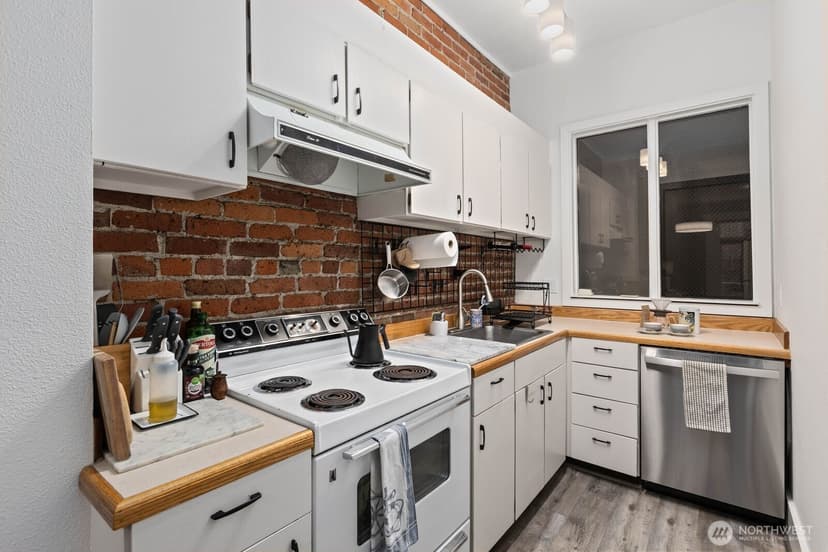 Property photo for 312 1st Avenue S #3, Seattle photo 3