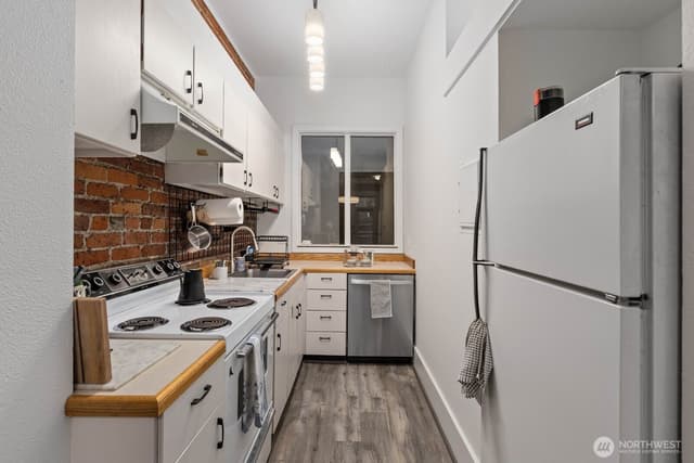 Property photo for 312 1st Avenue S #3, Seattle photo 4