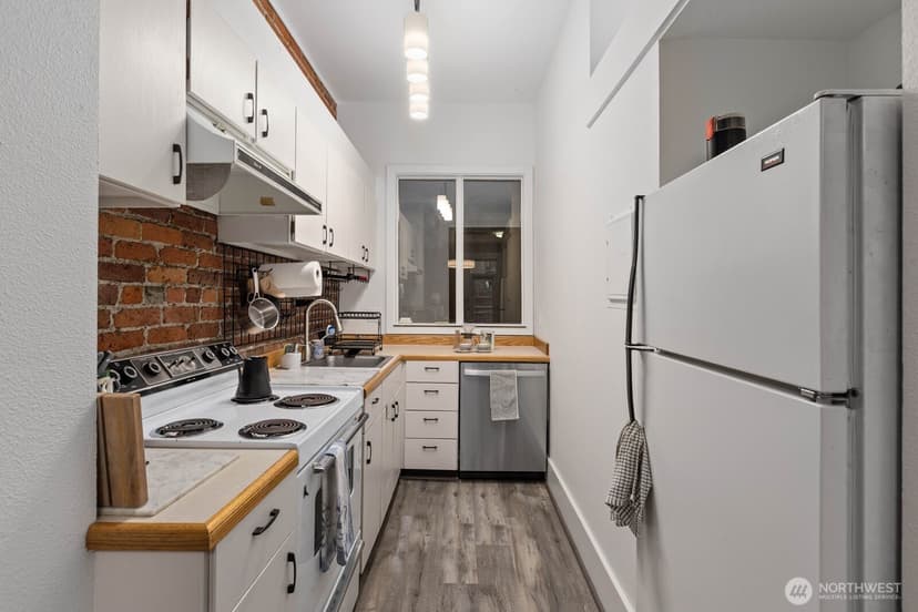 Property photo for 312 1st Avenue S #3, Seattle photo 4