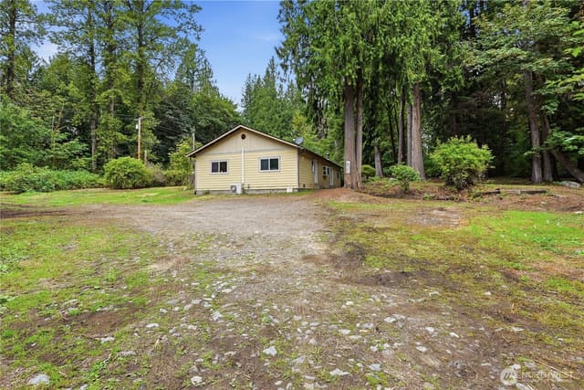 Property photo for 20110 NE 160th St, Woodinville photo 2