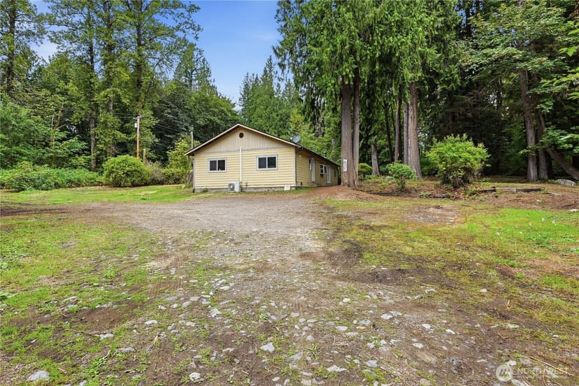 Property photo for 20110 NE 160th St, Woodinville photo 2
