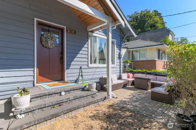 Property photo for 4516 S Mead Street, Seattle photo 2