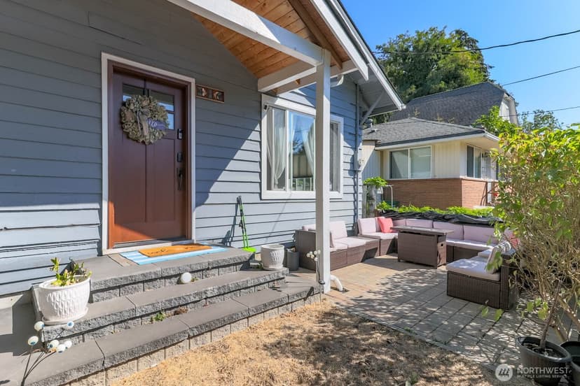 Property photo for 4516 S Mead Street, Seattle photo 2