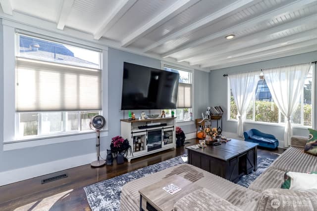 Property photo for 4516 S Mead Street, Seattle photo 4