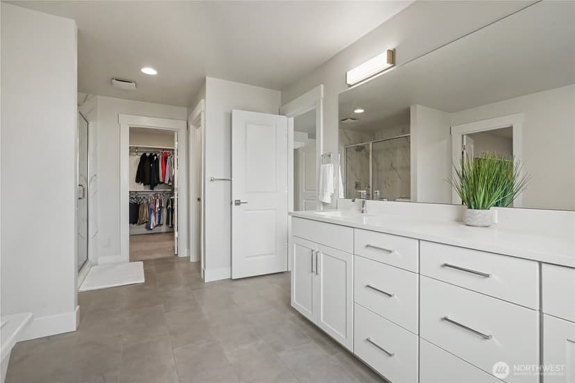 Property photo for 1427 114th Avenue E, Edgewood photo 20