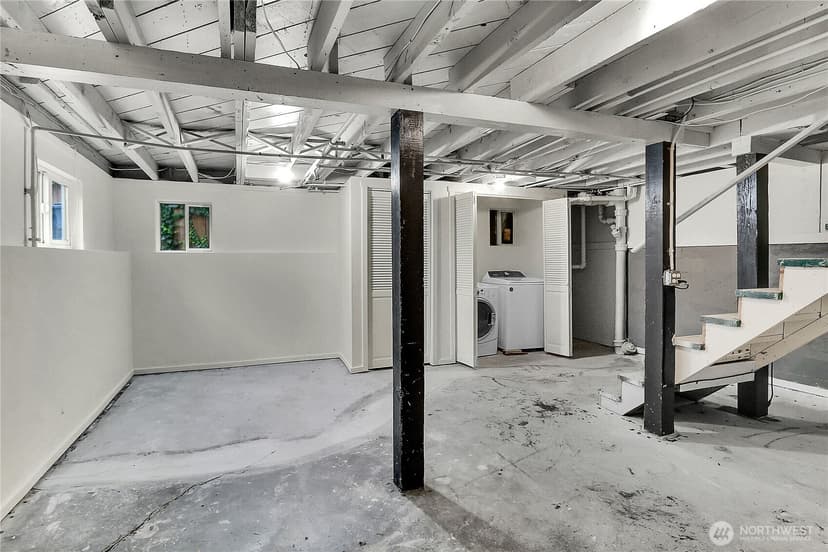 Property photo for 2157 Dexter Avenue N, Seattle photo 22