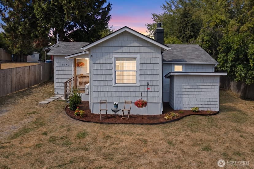 Property photo for 8143 10th Avenue SW, Seattle photo 32