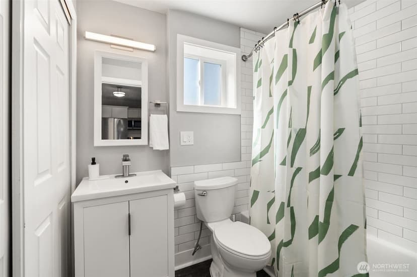 Property photo for 8143 10th Avenue SW, Seattle photo 16