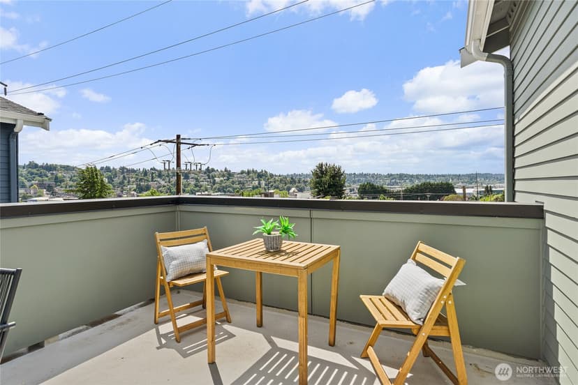 Property photo for 4146 3rd Avenue NW, Seattle photo 23