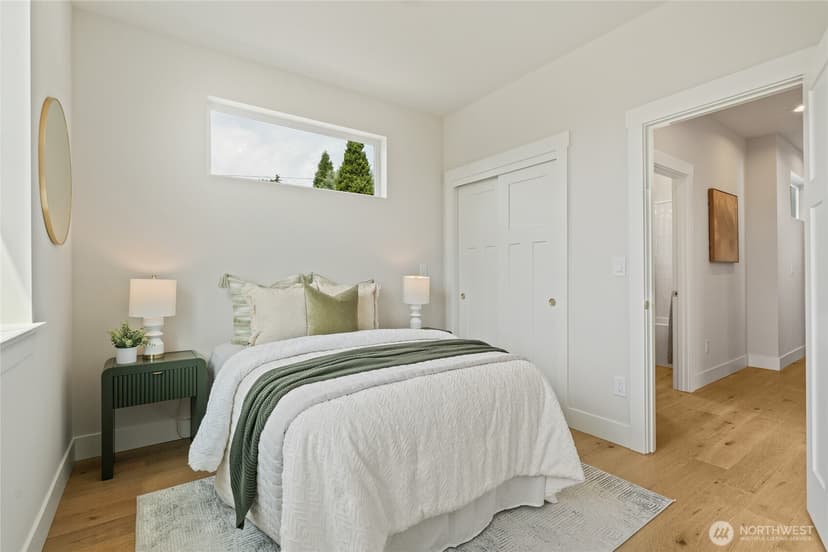 Property photo for 4146 3rd Avenue NW, Seattle photo 16