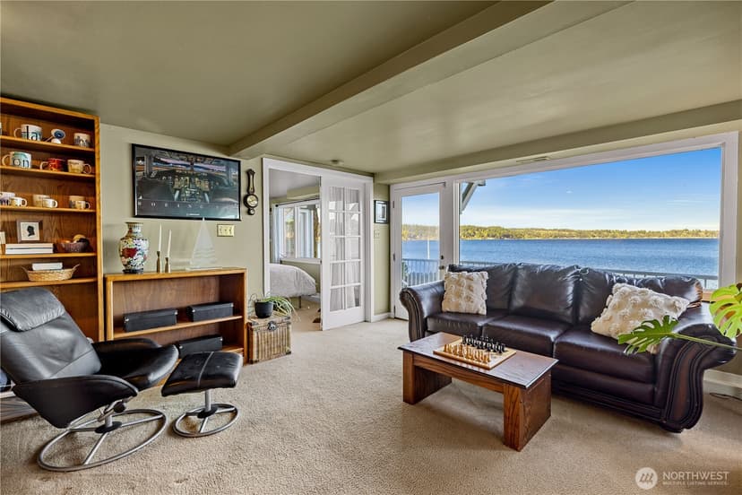 Property photo for 18166 41st Place SE, Issaquah photo 19