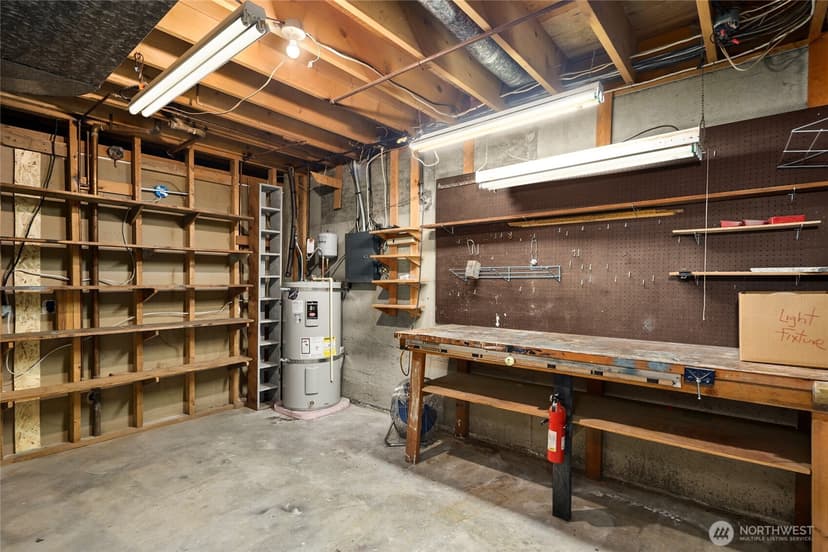 Property photo for 9226 SE 60th Street, Mercer Island photo 32