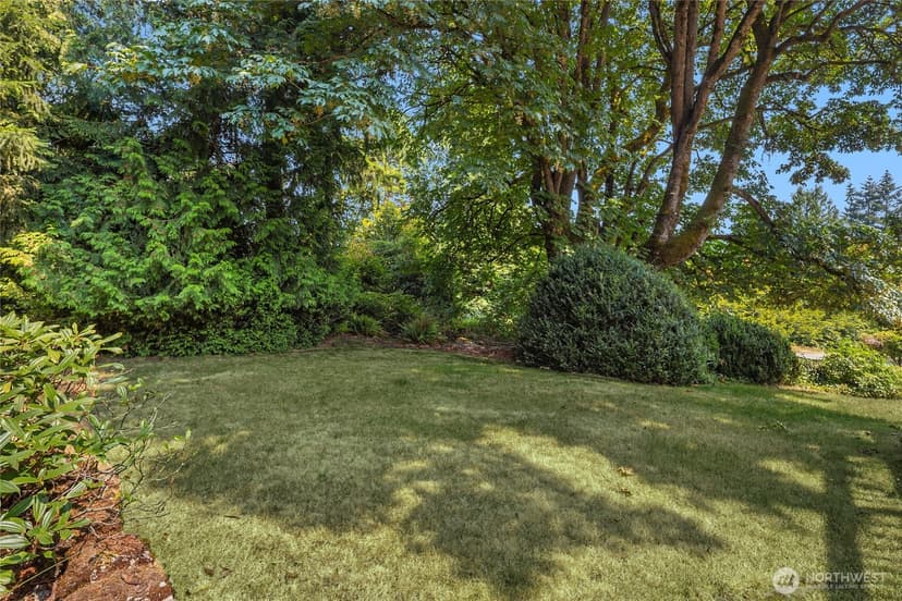 Property photo for 9226 SE 60th Street, Mercer Island photo 37