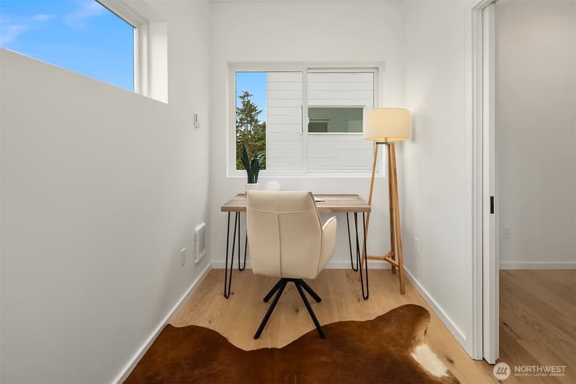 Property photo for 5251 California Avenue SW, Seattle photo 19