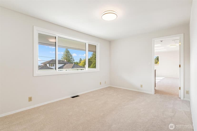 Property photo for 18805 94th Avenue W, Edmonds photo 35