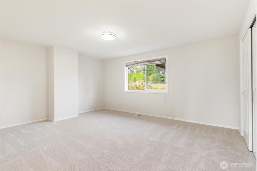Property photo for 18805 94th Avenue W, Edmonds photo 31