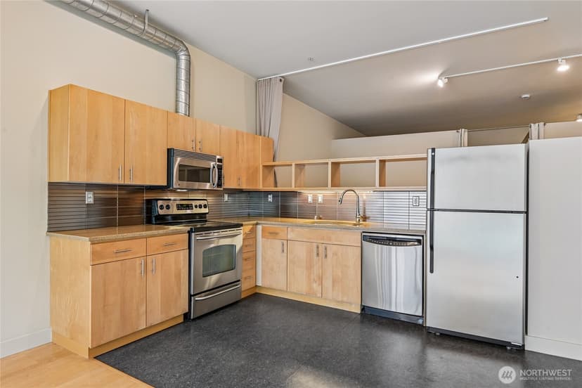 Property photo for 2015 Terry Avenue #415, Seattle photo 7