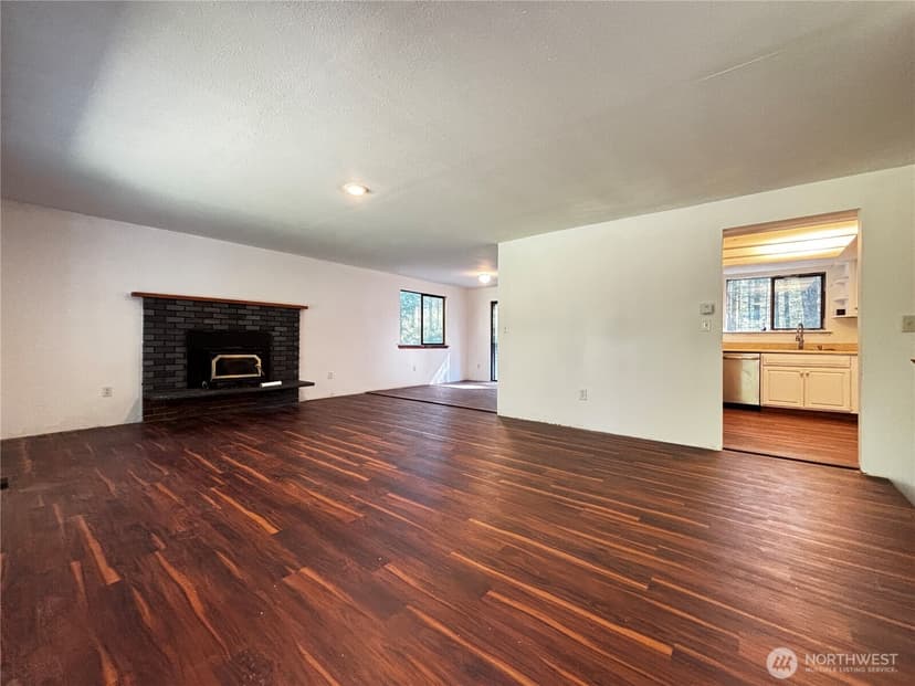 Property photo for 11951 Helena Trail SW, Port Orchard photo 8