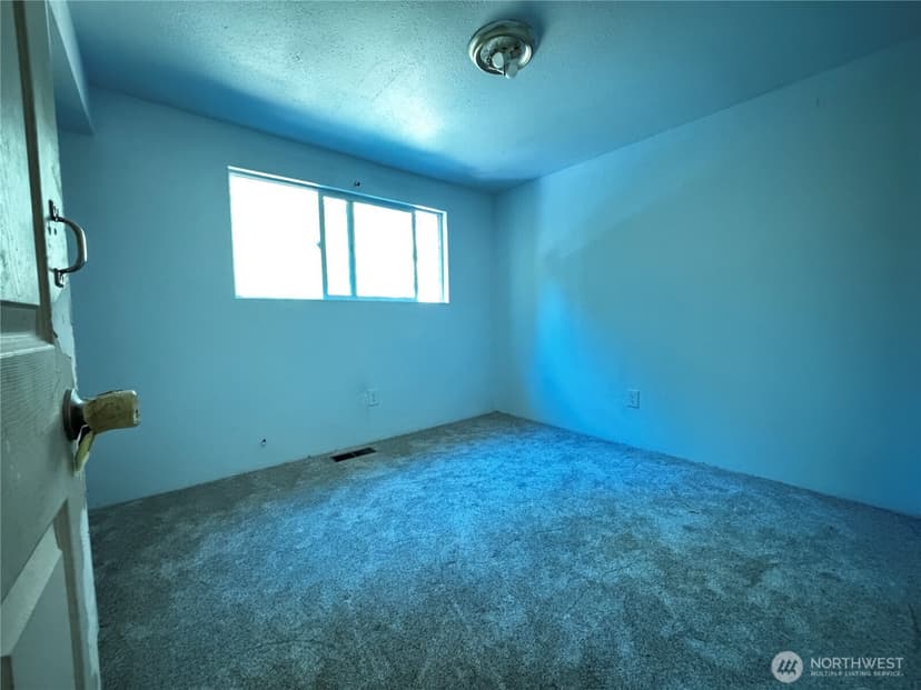 Property photo for 11951 Helena Trail SW, Port Orchard photo 16