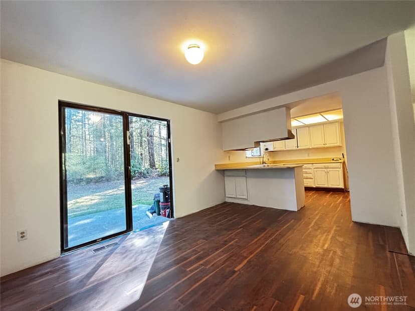 Property photo for 11951 Helena Trail SW, Port Orchard photo 9