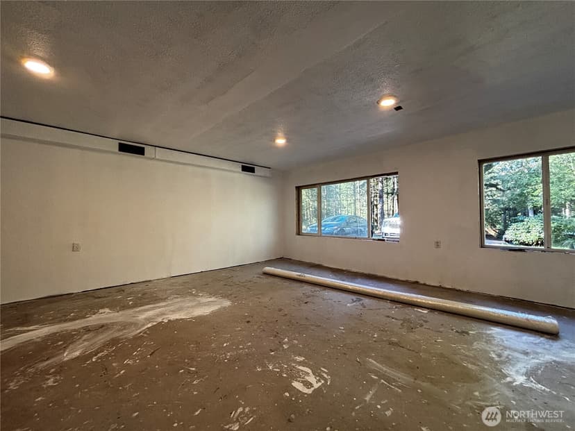 Property photo for 11951 Helena Trail SW, Port Orchard photo 18