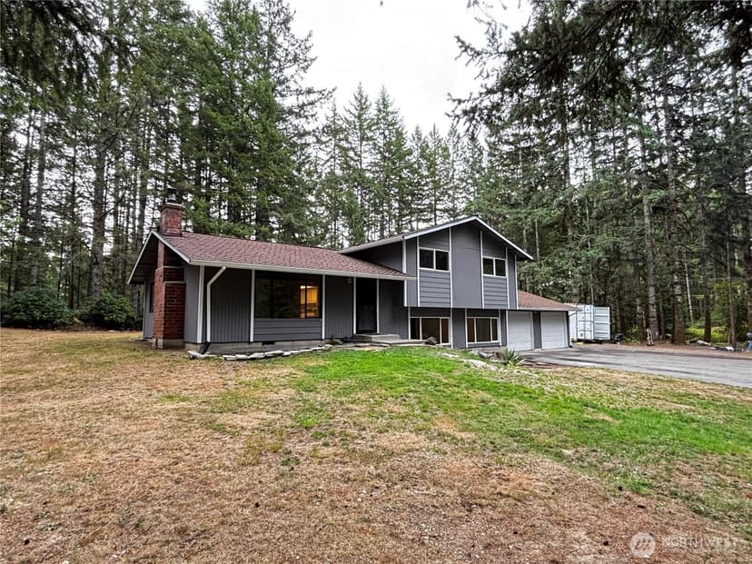 Property photo for 11951 Helena Trail SW, Port Orchard photo 3