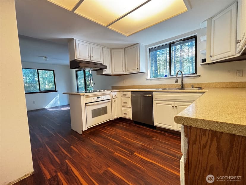 Property photo for 11951 Helena Trail SW, Port Orchard photo 11