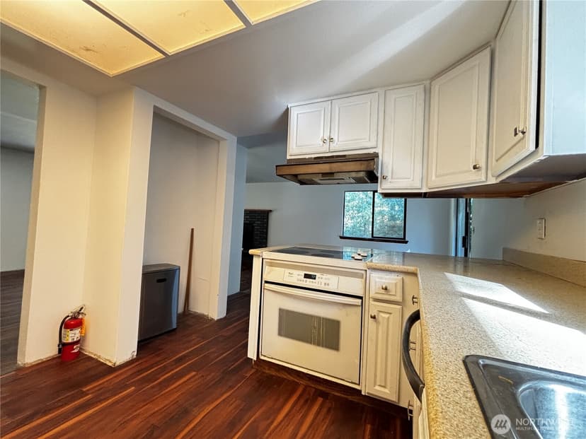 Property photo for 11951 Helena Trail SW, Port Orchard photo 10