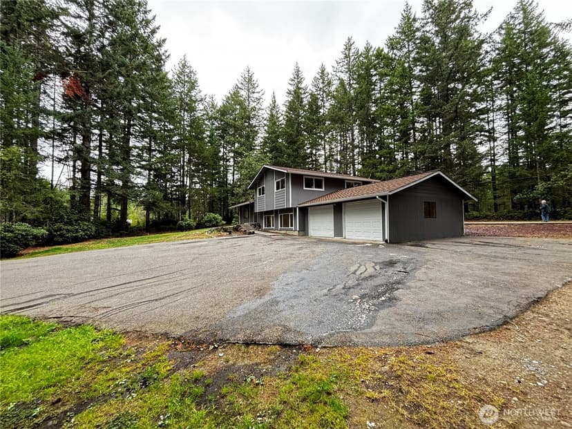 Property photo for 11951 Helena Trail SW, Port Orchard photo 2