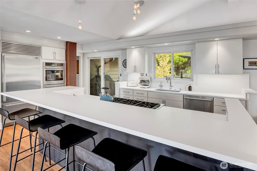 Property photo for 4140 Boulevard Place, Mercer Island photo 15