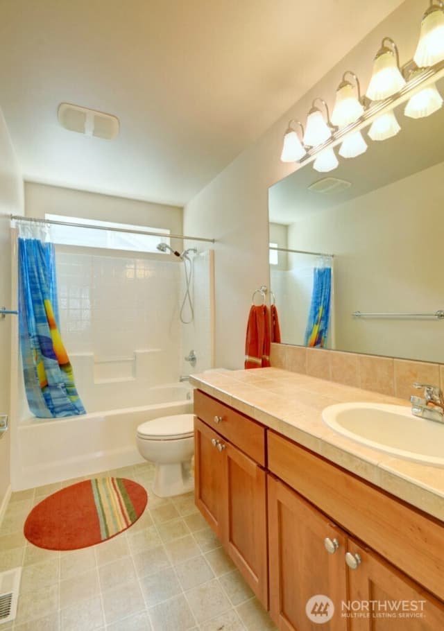 Property photo for 19130 NE 65th Way, Redmond photo 3