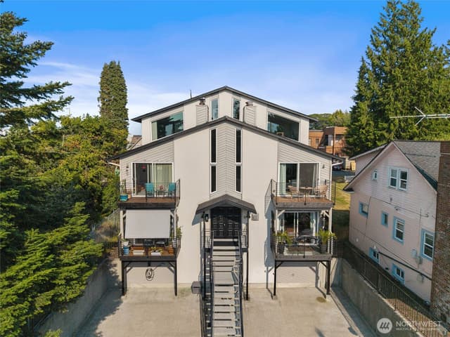 Property photo for 3211 Nassau Street #2, Everett