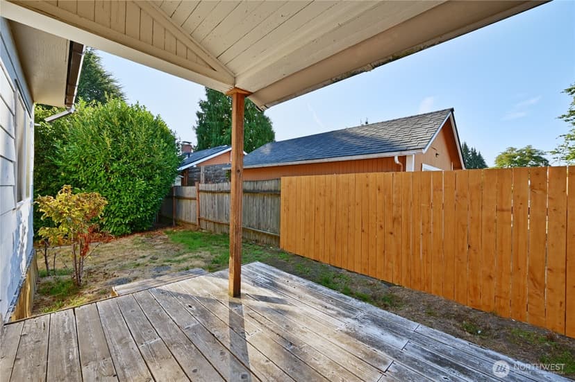 Property photo for 917 Cogean Avenue, Bremerton photo 28