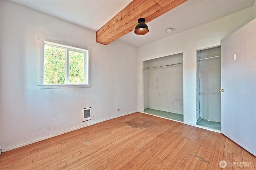 Property photo for 917 Cogean Avenue, Bremerton photo 12