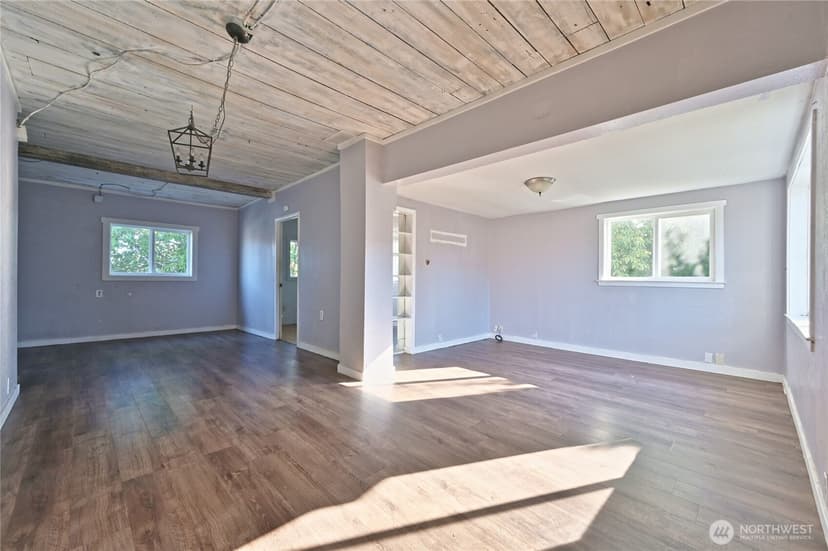Property photo for 917 Cogean Avenue, Bremerton photo 14