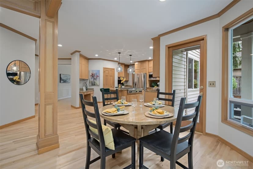 Property photo for 26998 SE 22nd Way, Sammamish photo 15