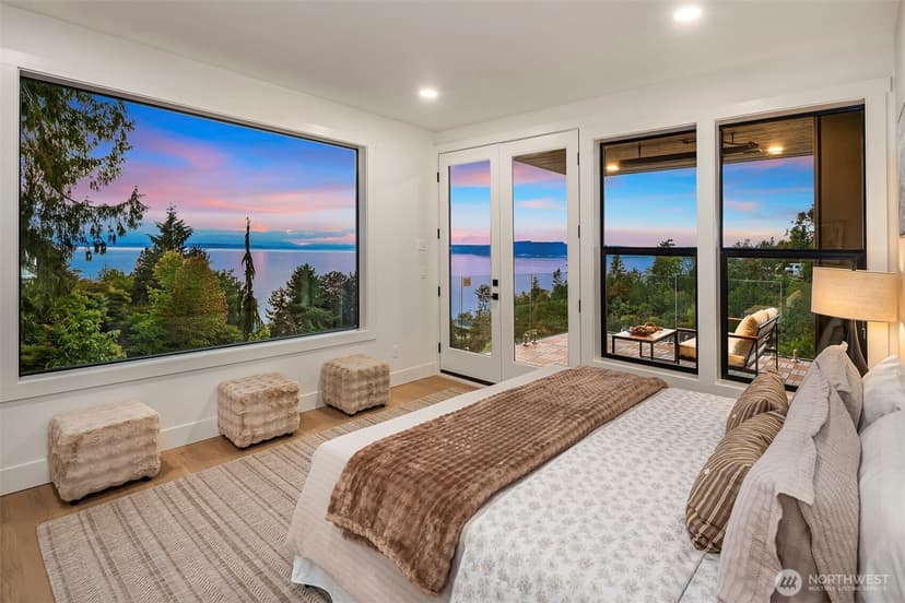 Property photo for 7126 Picnic Place, Edmonds photo 17