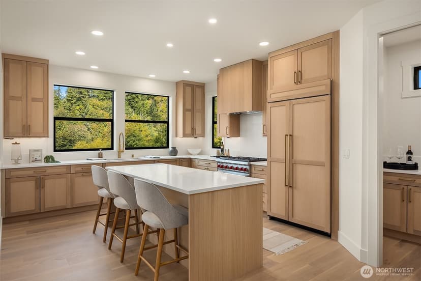Property photo for 7126 Picnic Place, Edmonds photo 12