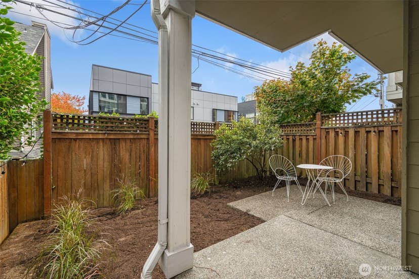 Property photo for 1420 18th Avenue #C, Seattle photo 38