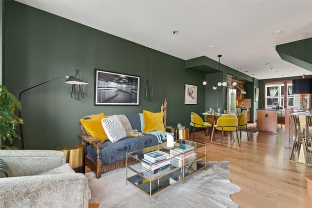 Property photo for 1420 18th Avenue #C, Seattle photo 5