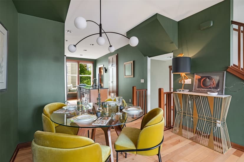 Property photo for 1420 18th Avenue #C, Seattle photo 14